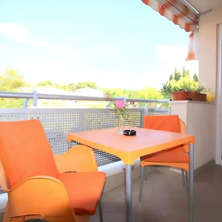 Apartment Klimatisierte Vojka In Altstadtnaehe