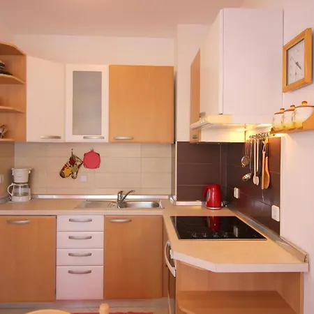 Klimatisierte Vojka In Altstadtnaehe Apartment *